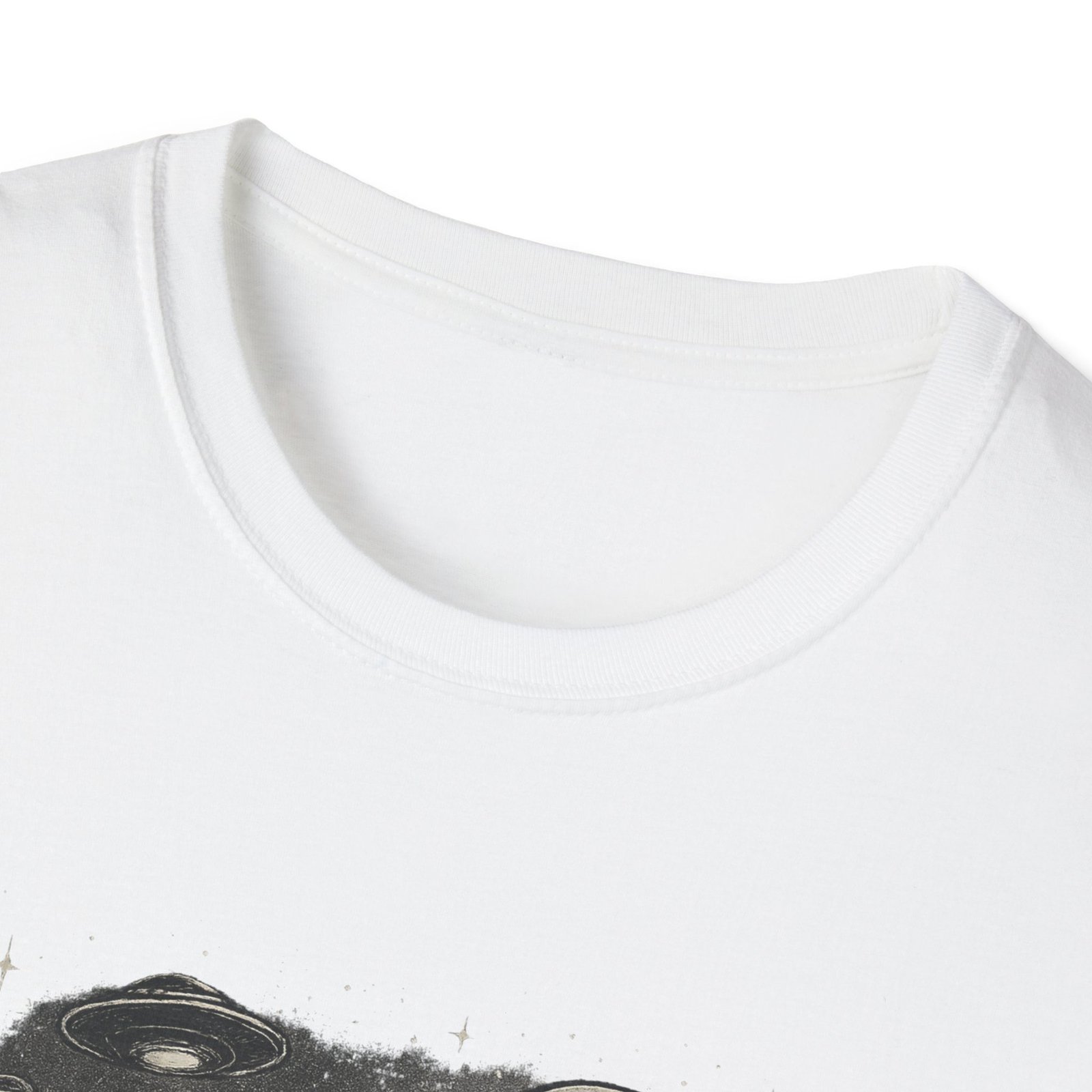 Bigfoot vs Aliens T-Shirt – Cryptid UFO Encounter Graphic Tee - Image 6